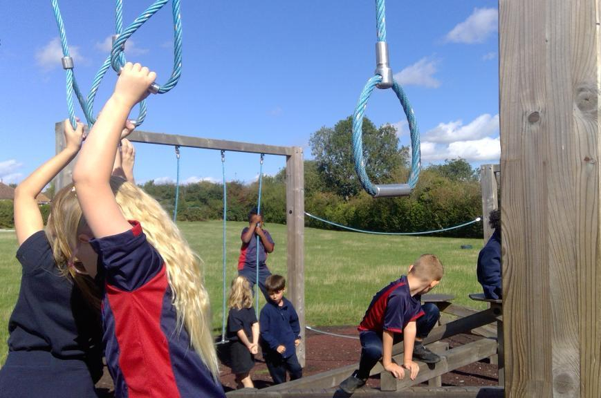 Whitefriars Primary School Introduces Everyday Activewear Uniform