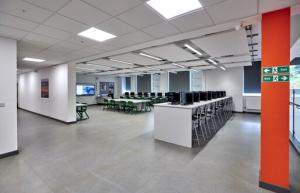 2Oneofournewclassrooms